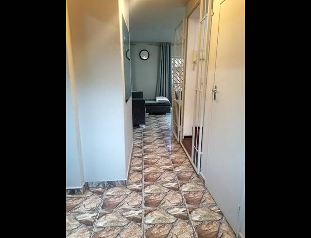 2 BEDROOM APARTMENT FOR SALE IN LINDHAVEN